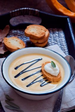 ev yapımı kabak çorbası