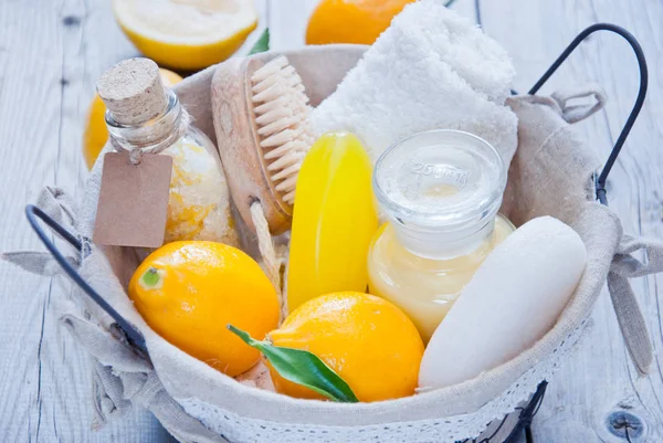 Basket Lemon Spa — Stock Photo, Image