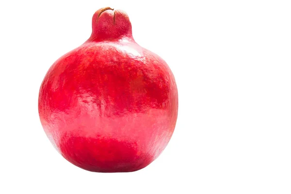 Beyaz arkaplanda izole edilmiş bir nar.