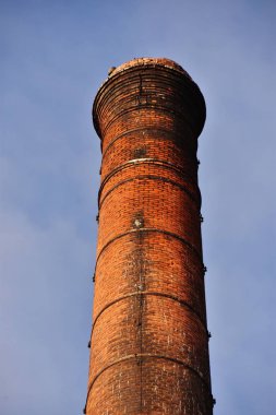 uzun boylu endüstriyel baca