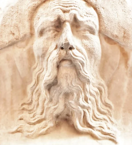 Sculpture en relief de grès — Photo