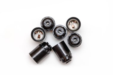 Plastik ve seramik elektrikli cartriges ampul beyaz izole için kümesi. Üstten Görünüm