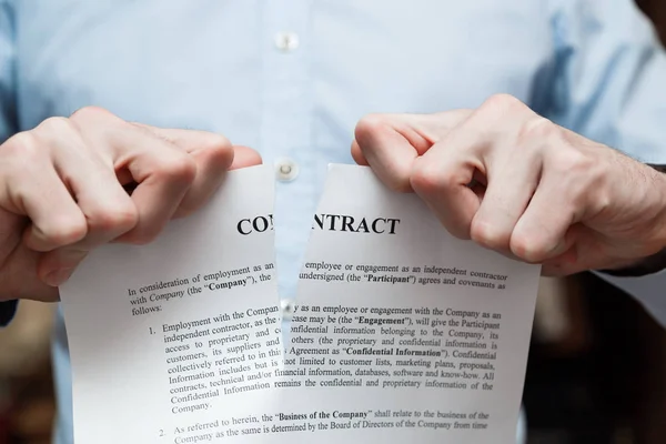 Bağımsız bir sözleşme kopyalama. Yakın çekim