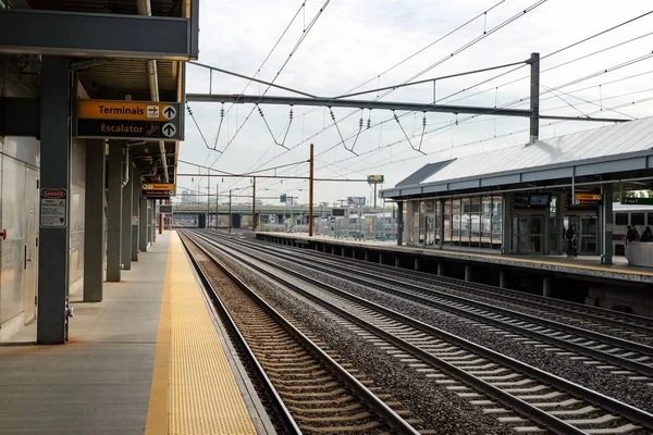 Newark Liberty International Airport tren istasyonu