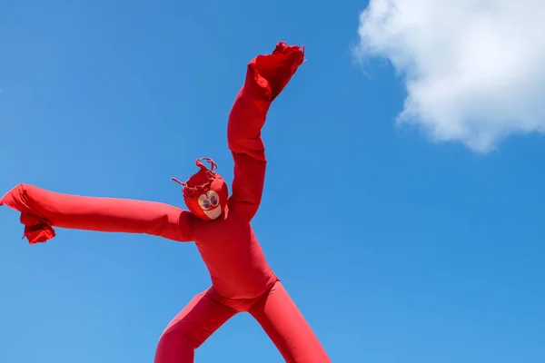 Şişme tuhaf tüp adam