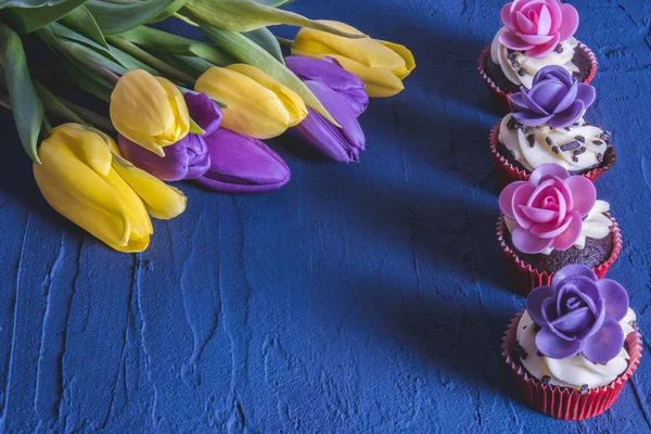 holiday cupcakes and yellow-purple tulips