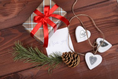 güzel kaydırılan tatil hediye için bir sevdi