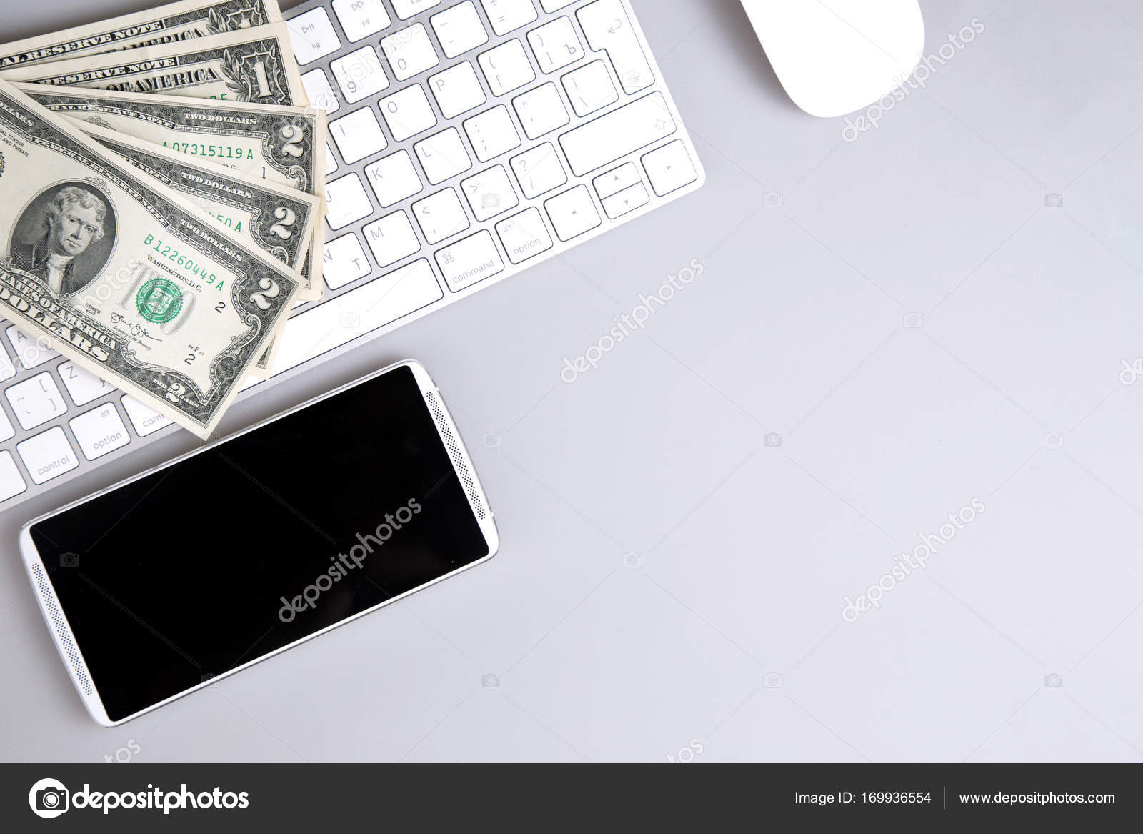 Download A Top View Of The Workspace With A Smartphone And Money Mockup Stock Photo Image By C Endewer1 Mail Ru 169936554