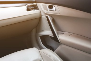 hafif araç iç yakın çekim unsurları