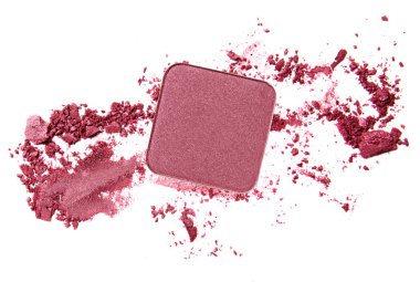 pembe ufalanmış allık