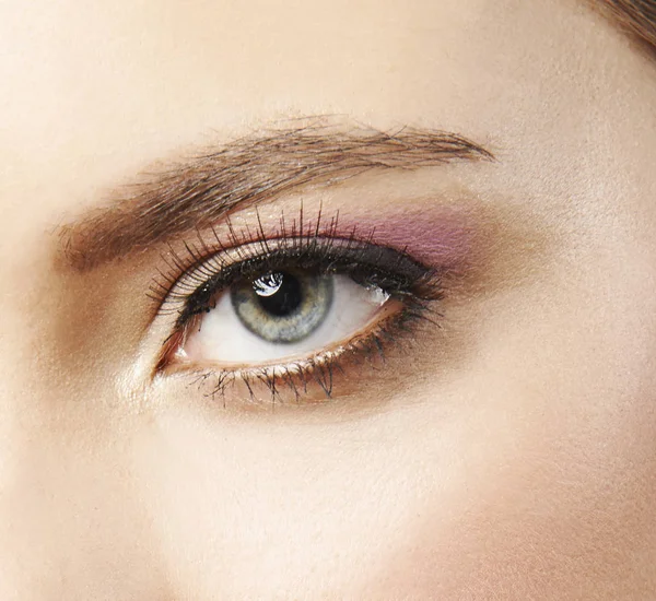 Eye with black eyeliner — Stock Photo, Image