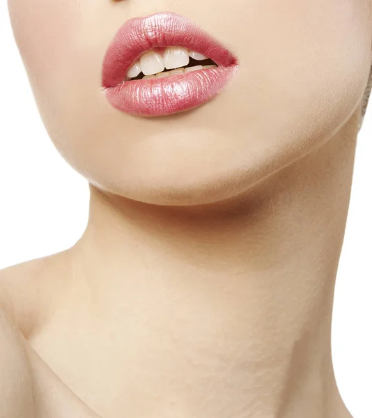 Bouche avec rouge à lèvres rose — Photo