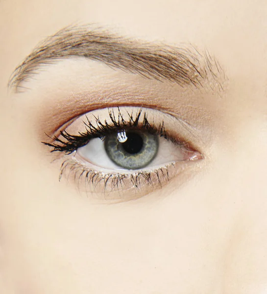 Female eye close up — Stock Photo, Image