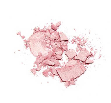 Pembe allık ve göz farı beyaz arka plana saçılmış.