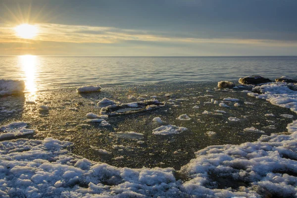 俄罗斯，布里亚特，东西伯利亚的贝加尔湖 — 图库照片