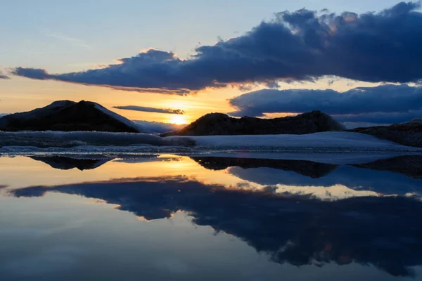  Lake Hubsugul bahar