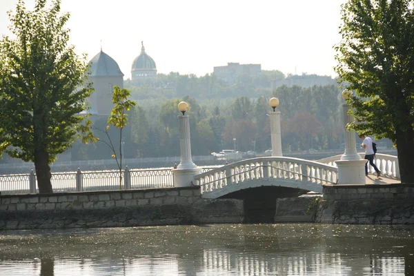 Meer in de stad van Ternopil — Stockfoto