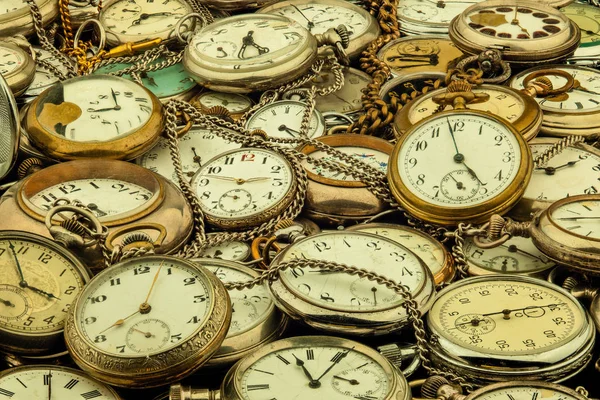 Antieke vintage pocket watch. — Stockfoto