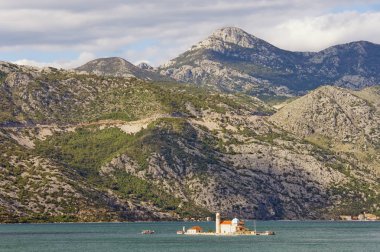 Adacık Perast coast Körfezi Kotor, Karadağ için kapalı