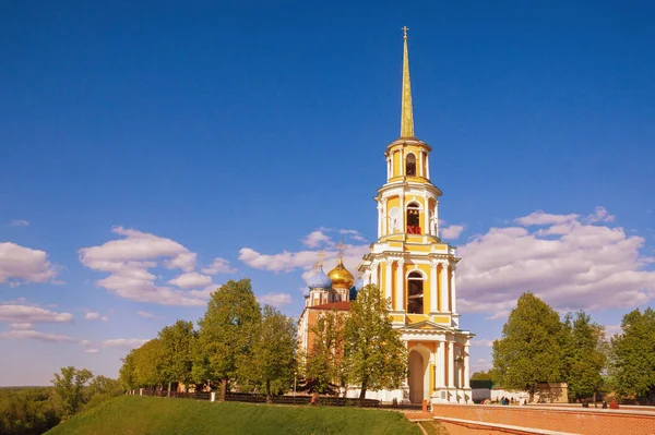 Vista del Kremlin de Ryazan. Ciudad de Ryazan, Rusia — Foto de Stock