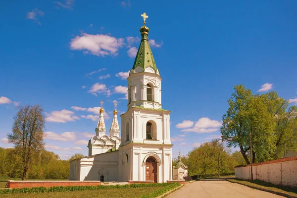 Iglesia del Espíritu Santo. Ciudad de Ryazan, Rusia — Foto de Stock