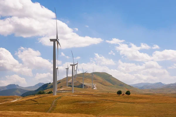 Mountain landscape with windmills. Balkans, Montenegro, Krnovo — Stock Photo, Image