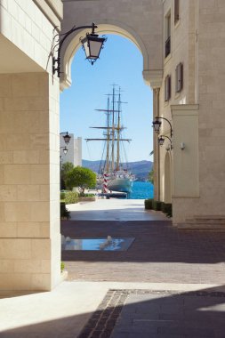 Porto Karadağ Köyü Tivat şehirden çıkabilir görünümünü. Karadağ