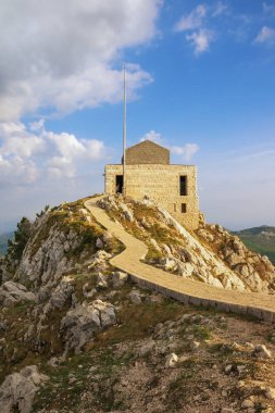 Karadağ, Lovcen Milli Parkı. Bina, Petar II Petrovic Njegos Türbesi