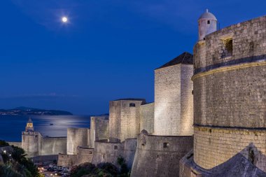 Işıklı duvar Dubrovnik, Hırvatistan