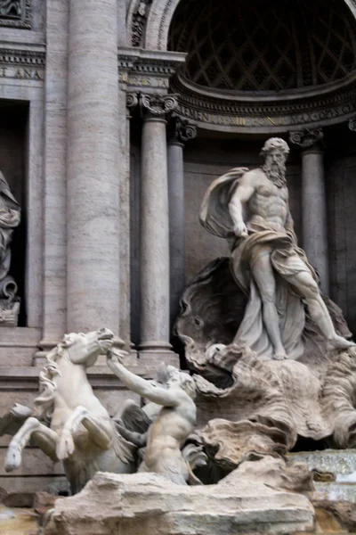 Sculptures de la fontaine de Trevi — Photo