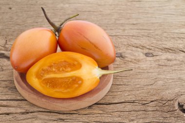 Tamarillo meyve (anlam ayrımı)