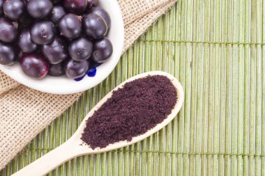 ruits ve acai (Euterpe oleracea Amazon dan kaynaklanan toz)