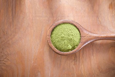 Yaprakları ve odun (moringa oleifera moringa tozu)