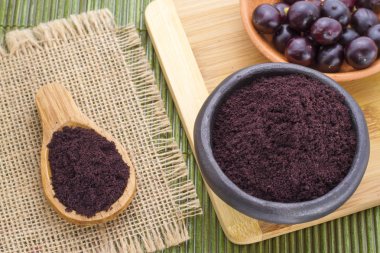 Meyve ve acai toz 