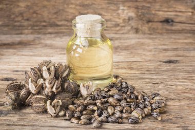 tahıl ve Hint yağı eski ahşap üzerine