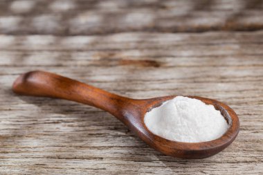 Ahşap zemin üzerinde kabartma tozu, metin için boşluk