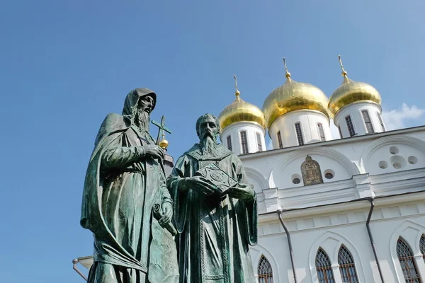 The Monument to Cyril and Methodius, Dmitrov, Russia — Stock Photo, Image