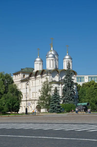 Kyrkan i de tolv apostlarna i Moskva Kreml, Moskva, Ryssland — Stockfoto