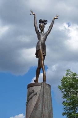 Balerin Maya Plisetskaya, Moskova, Rusya Anıtı