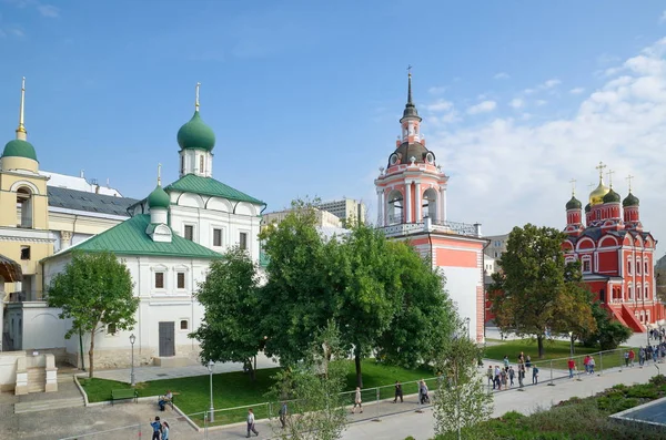 Церкви на вулиці Varvarka, Москва, Росія — стокове фото