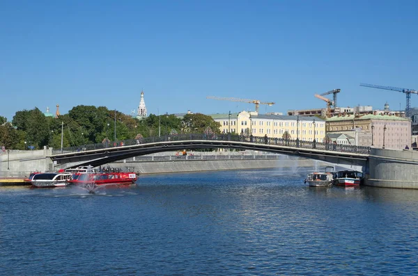 Yaralılar Köprüsü, Moskova, Rusya