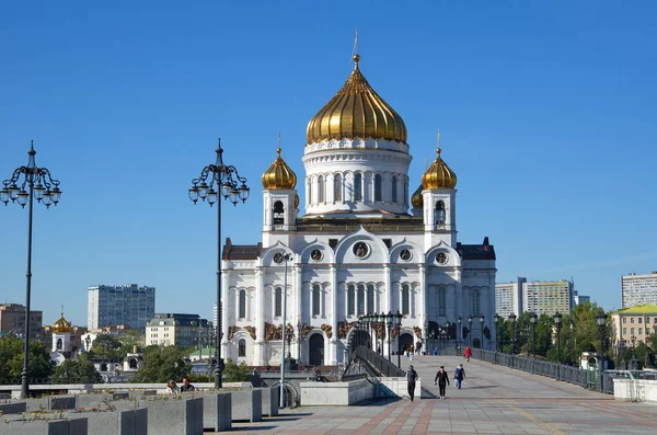A catedral de cristo o salvador em moscow, Rússia — Fotografia de Stock