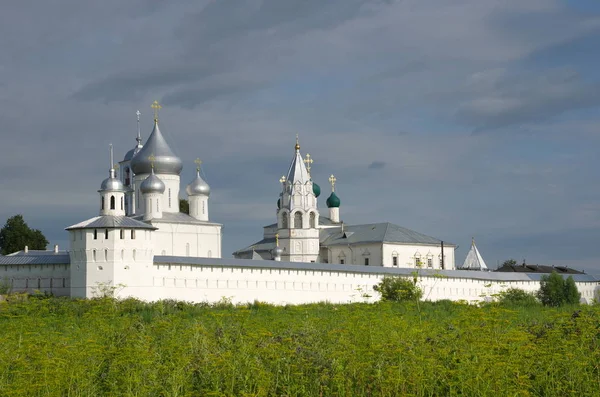 Nikitsky kloster i Pereslavl-Zalessky, Jaroslavl region, Ryssland — Stockfoto