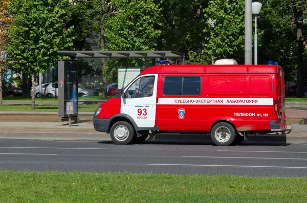 Fahrzeug eines forensischen Labors in Moskau, Russland — Stockfoto