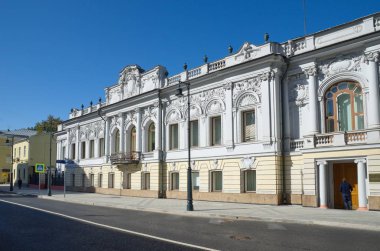 Sokak Prechistenka, Rusya'da Moskova tarihi konak