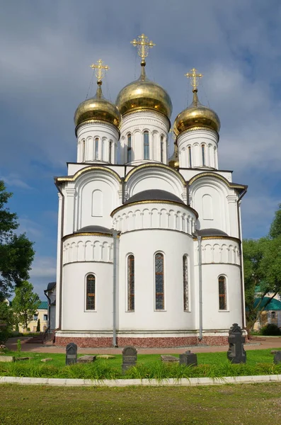 Nikolsky Kadınlar Manastırı. St. Nicholas Katedrali. Pereslavl-Zalessky, Yaroslavl bölgesi, Rusya Federasyonu