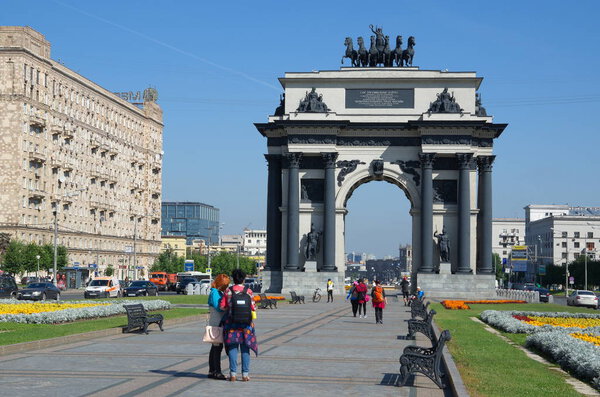 Проспект кутузова в москве