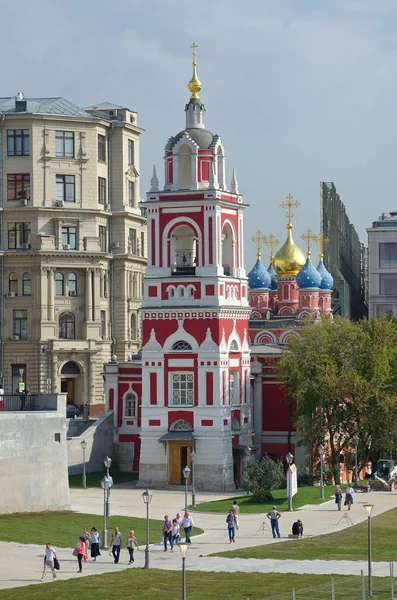 Москва Россия Сентября 2017 Года Колокольня Церковь Святого Георгия Победоносца — стоковое фото