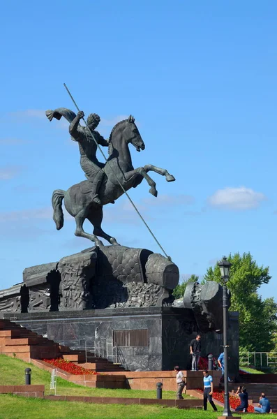 Moskova, Rusya - 31 Ağustos 2017: Anıt St. George Poklonnaya Hill zafer Parkı