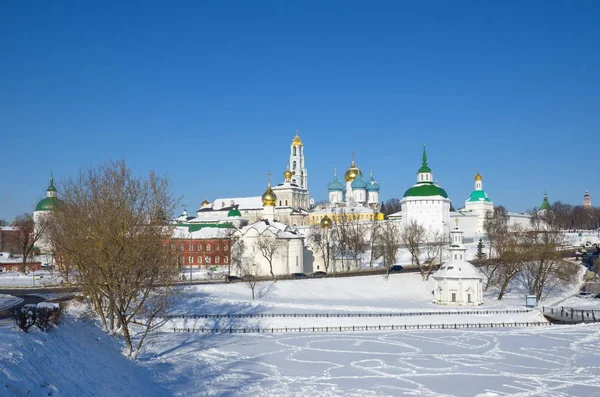 Vista Desde Colina Blinnaya Del Conjunto Arquitectónico Cubierto Nieve Santísima — Foto de Stock